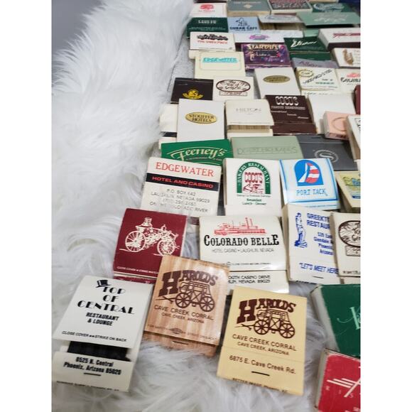 90 LOT Pin Up Art Vintage Cars Casino Matchbook Cover 1950s - 70s - Picture 5 of 11